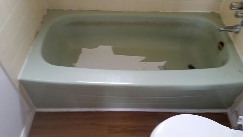 Bathtub Colour Changing & Matching, before